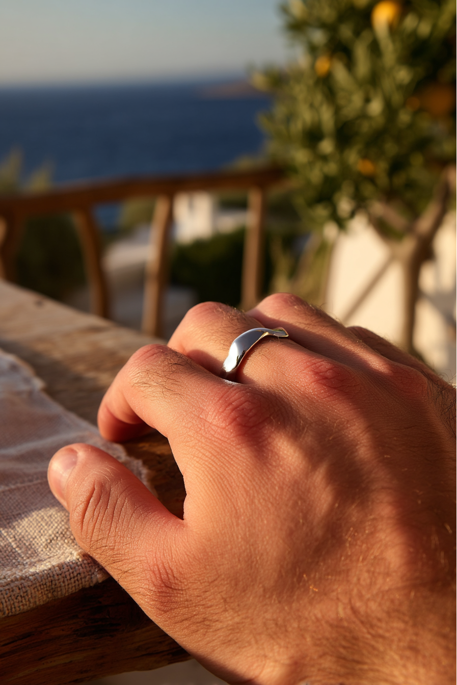 Adjustable Twist Ring, Polished Silver-Tone — Vérité