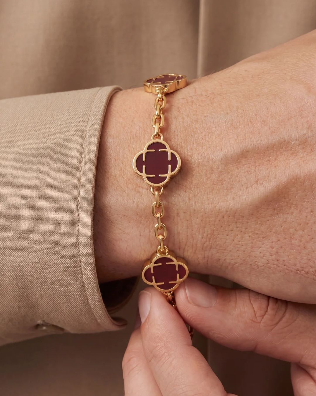Burgundy Clover Charm Bracelet, Gold-Plated Stainless Steel