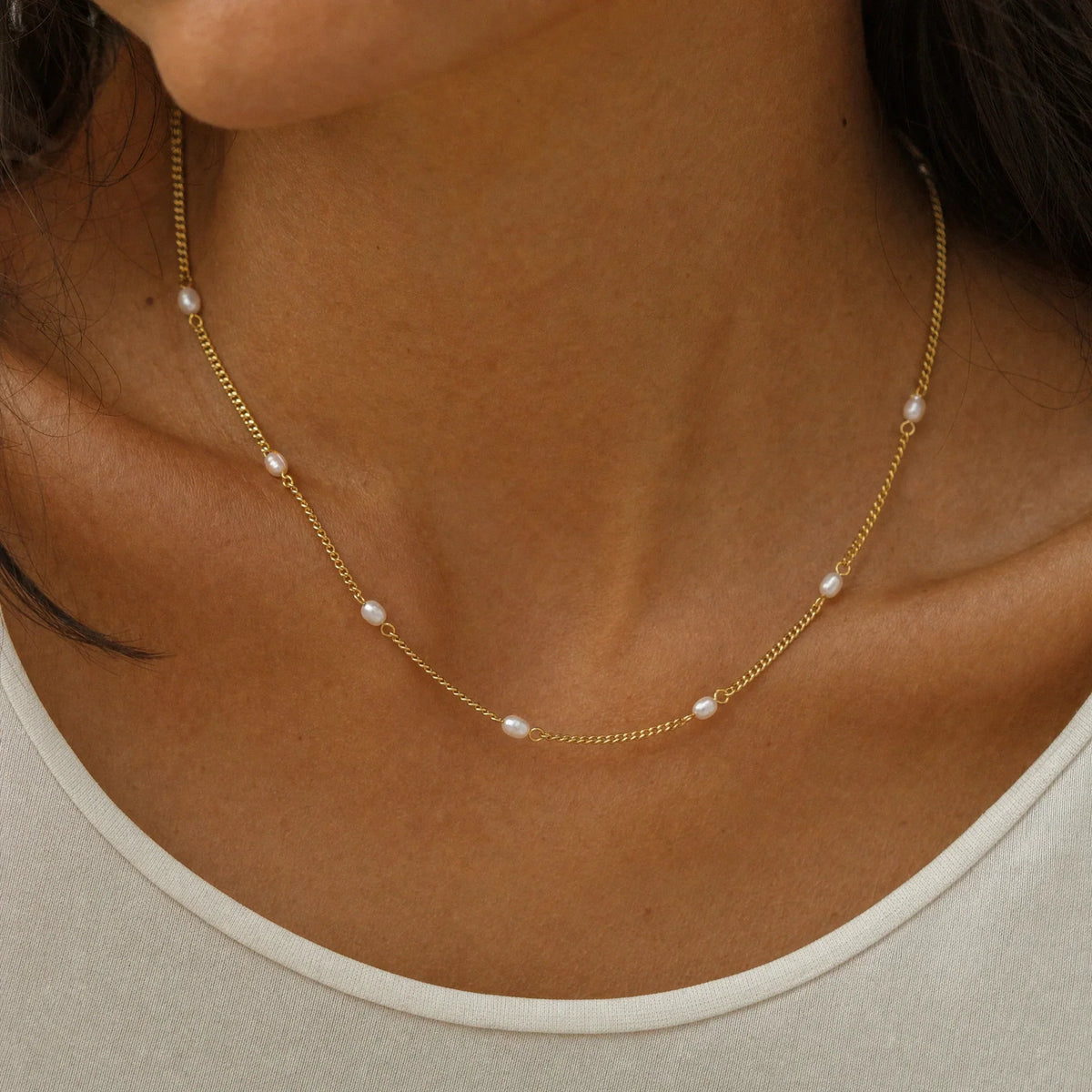 Freshwater Pearl Station Choker, 37 cm