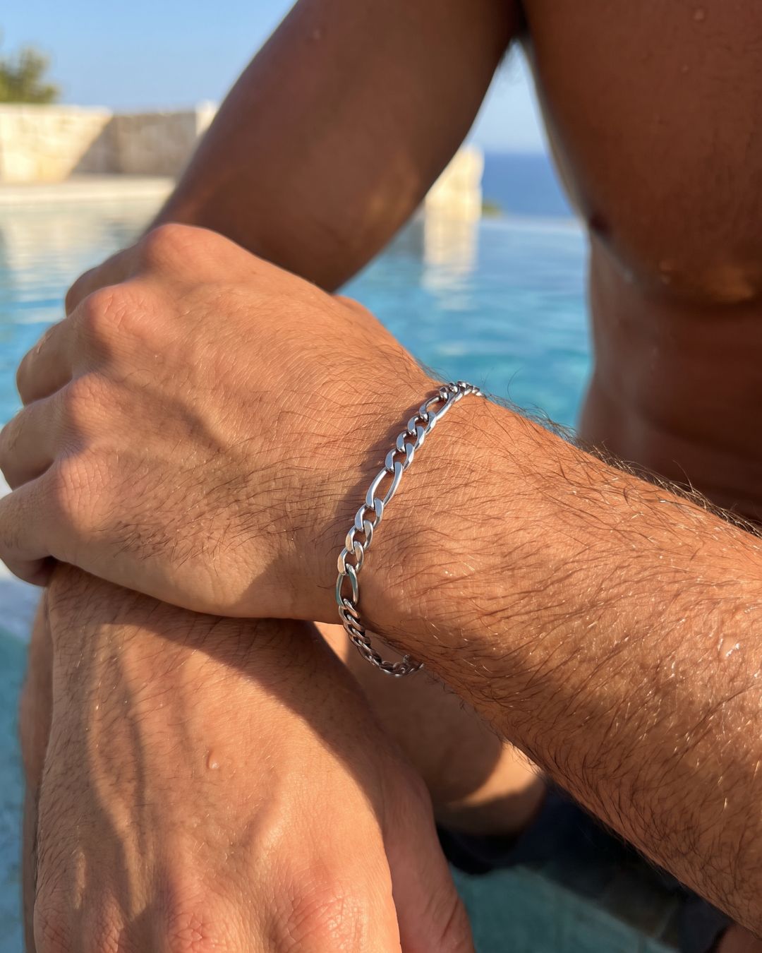 Men’s Silver-Tone Stainless Steel Figaro Chain Bracelet, 6 mm