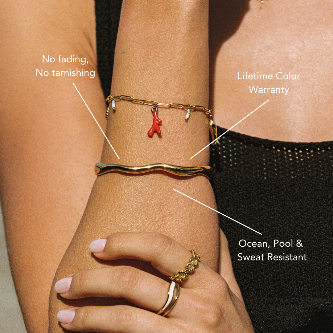 Wave Open Cuff Bracelet, 54 × 60 mm — Cala