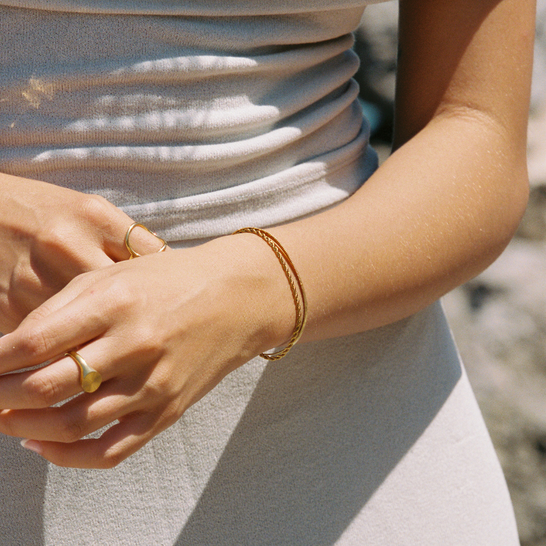 Herringbone and Rope Layered Bracelet — Ios