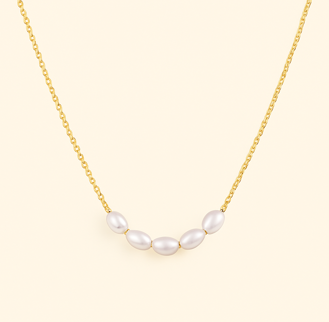 Five Pearl Detail Chain Necklace — Kona