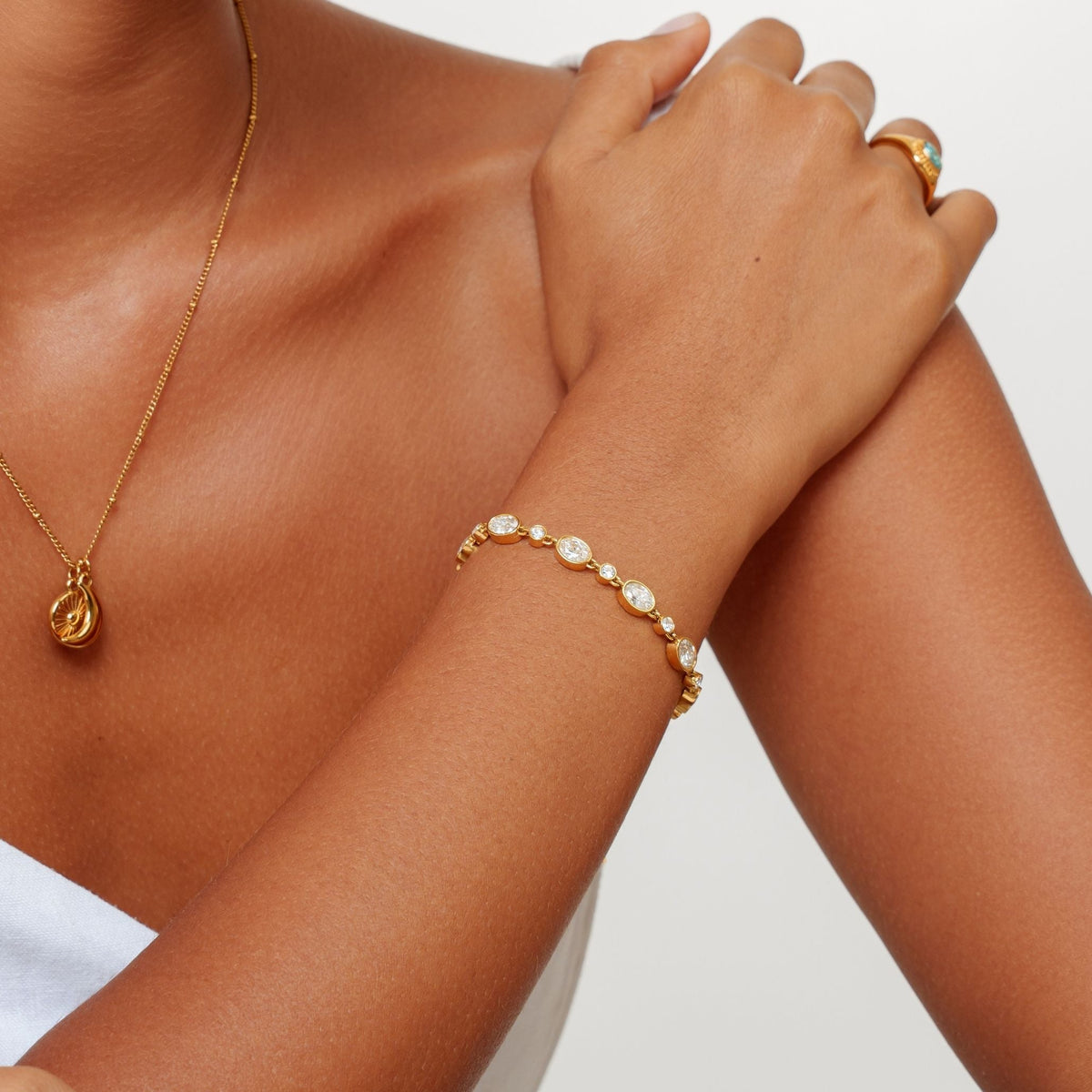 Bezel Set Zircon Station Bracelet — Aura