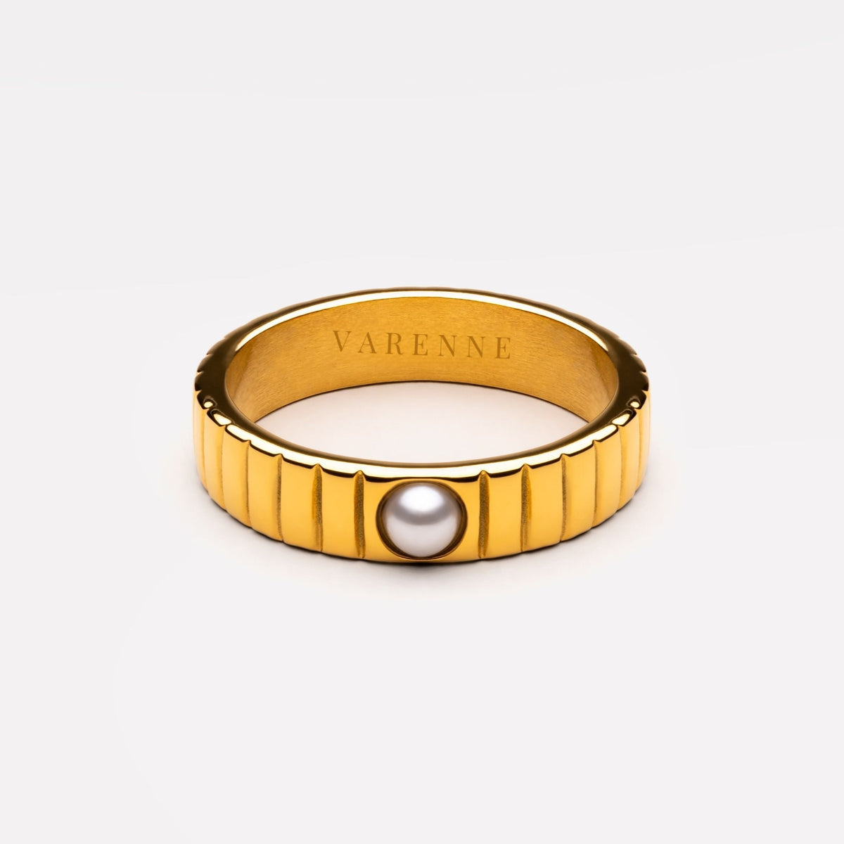 Shell Pearl Grooved Band Ring — Moana
