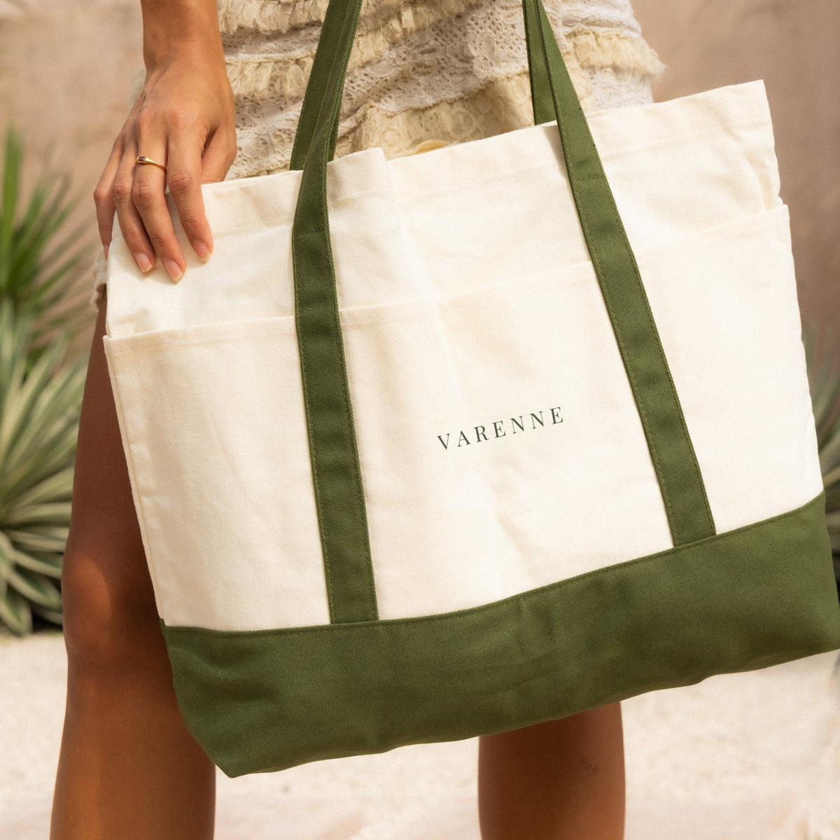 Large Tote Bag with Green Handles, 52.5 cm