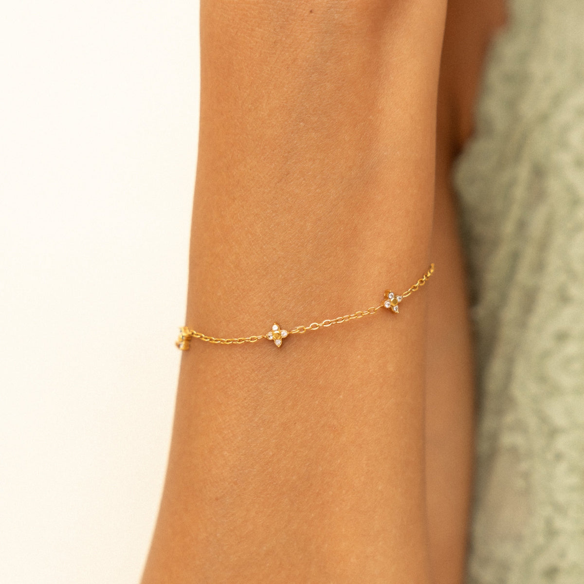 Quatrefoil Zircon Station Bracelet, Steel