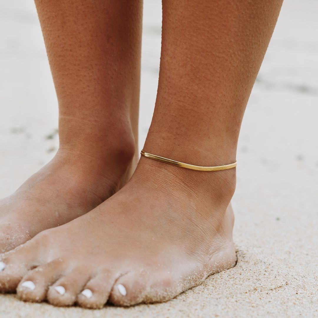 Herringbone Anklet, 4 mm × 22 cm — Kauai