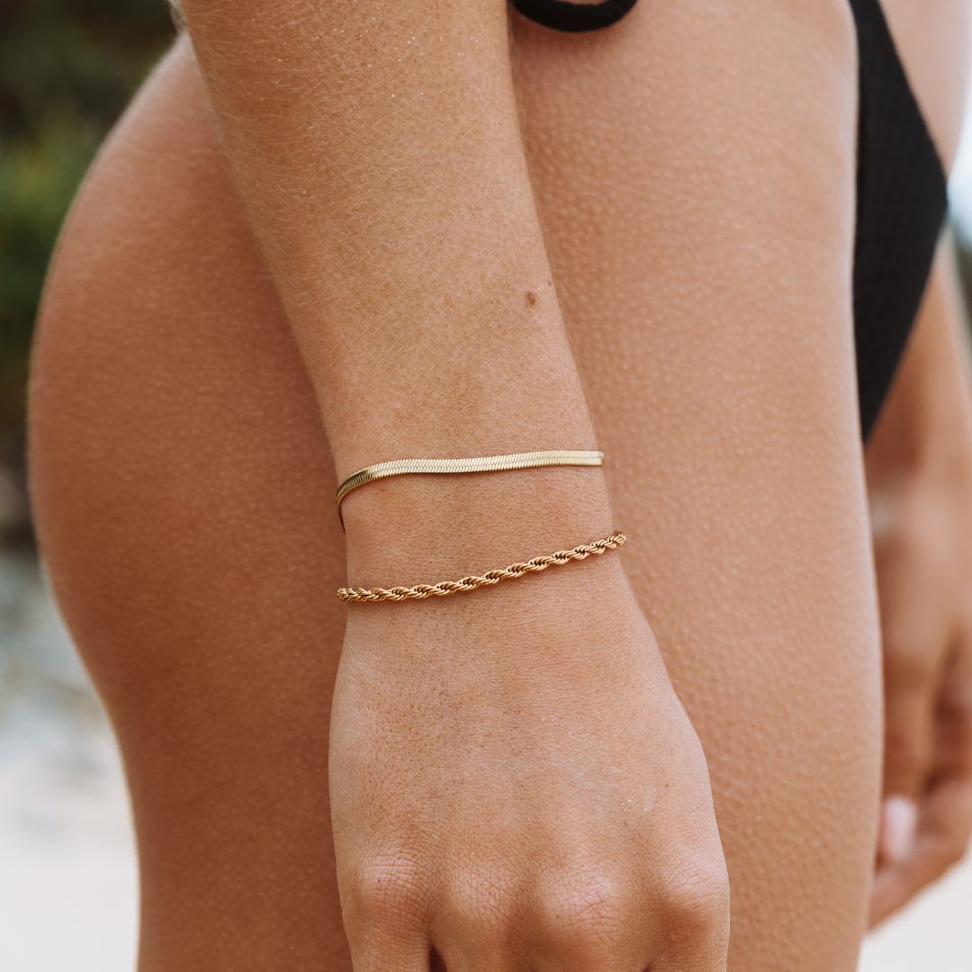 Herringbone Bracelet, 4 mm × 16 cm — Kauai