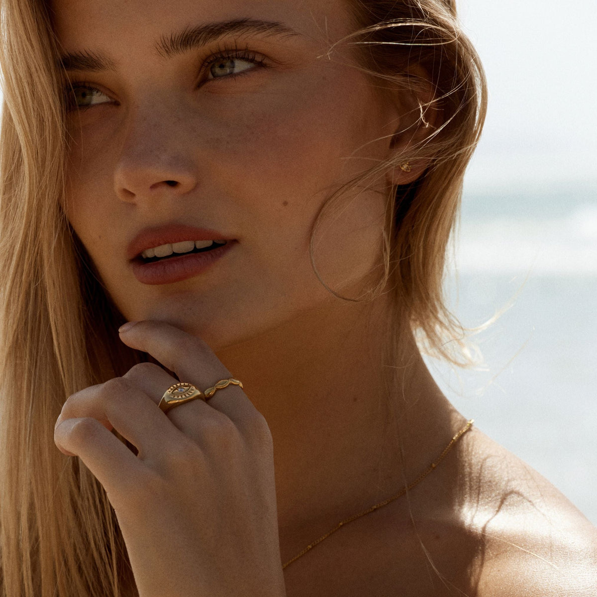 Marquise Motif Band Ring, 4 mm — Aphrodite
