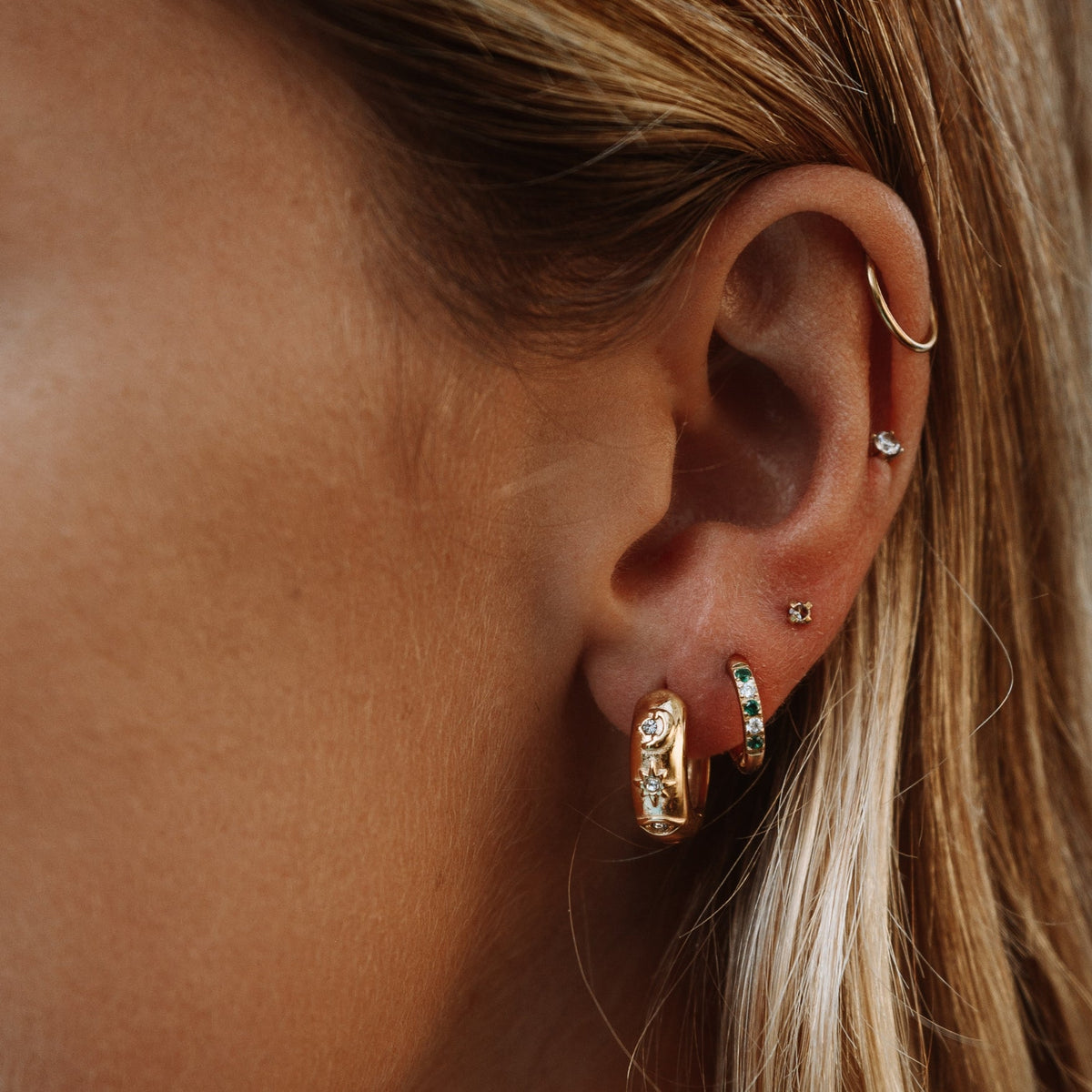Green Crystal Hoop Earrings, 12 mm — Oasis