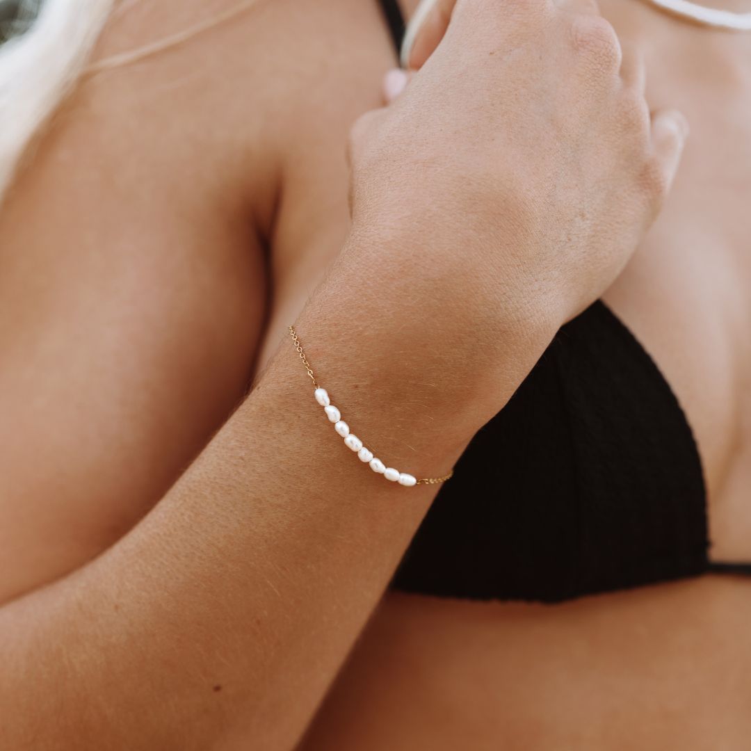 Mini Pearl Chain Bracelet, 15–18 cm, Gold PVD Steel