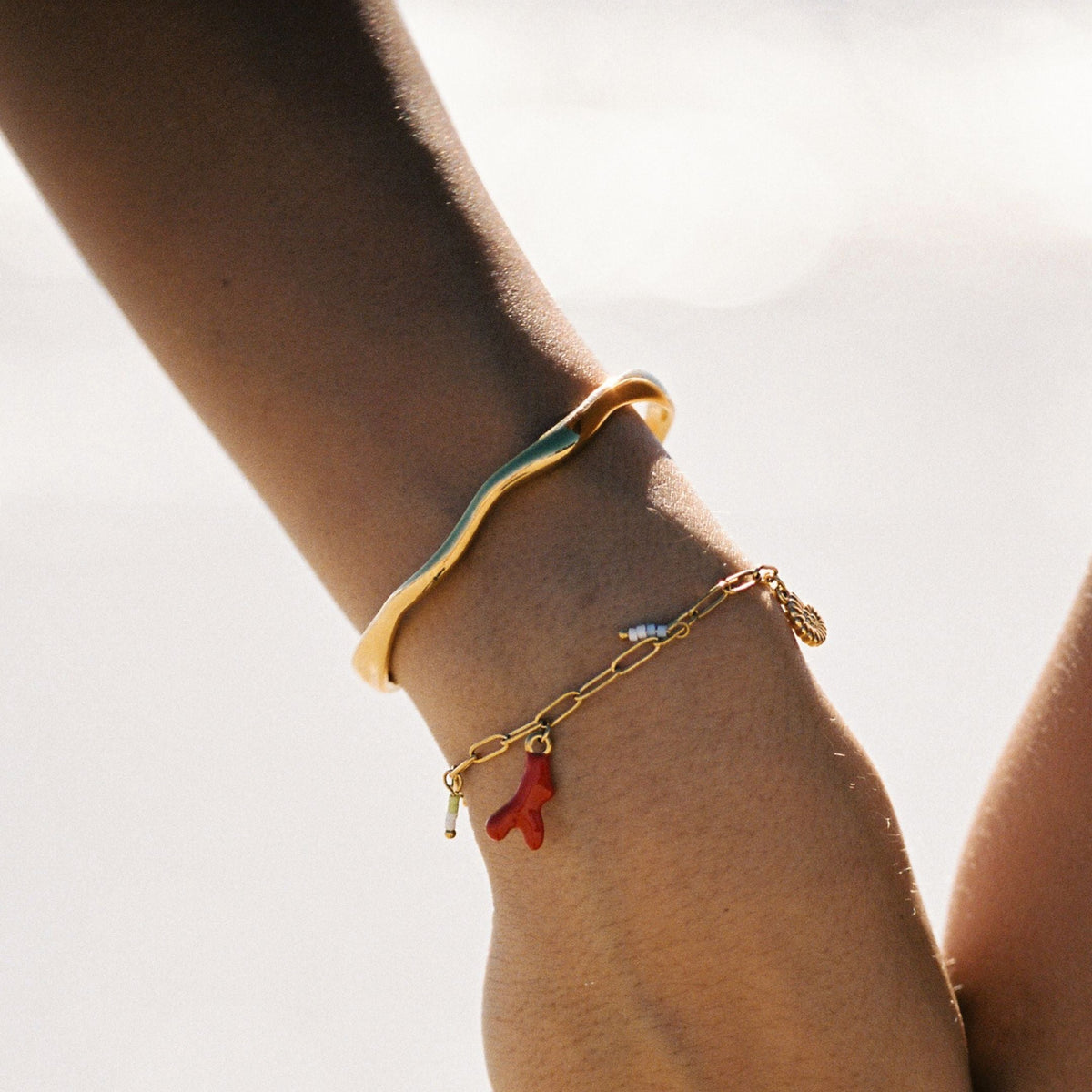 Wave Open Cuff Bracelet, 54 × 60 mm — Cala