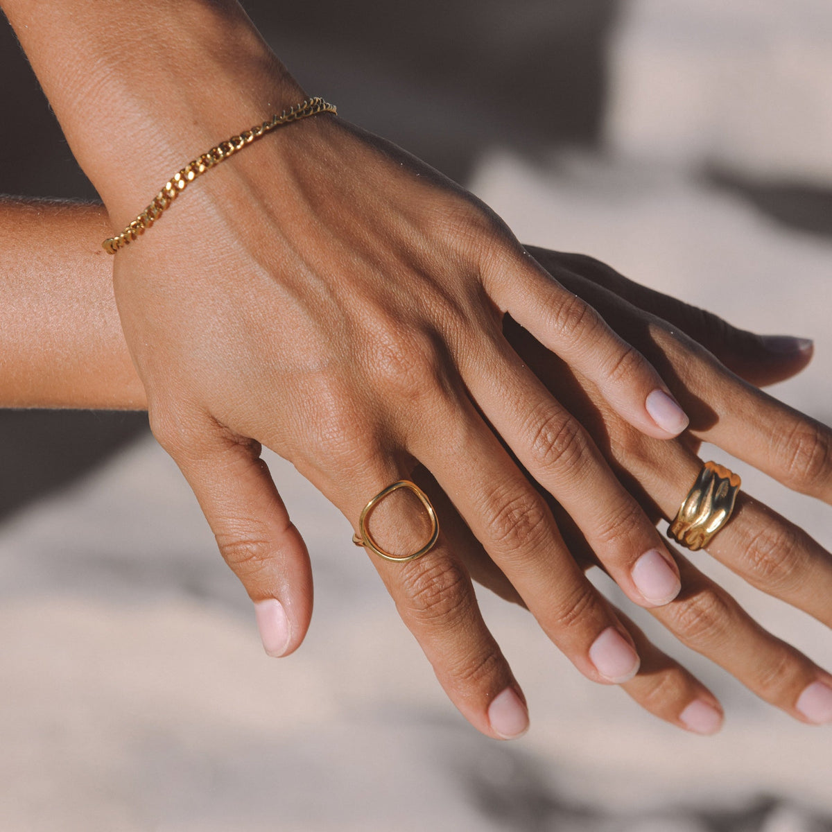 Open Oval Outline Ring — Bahia