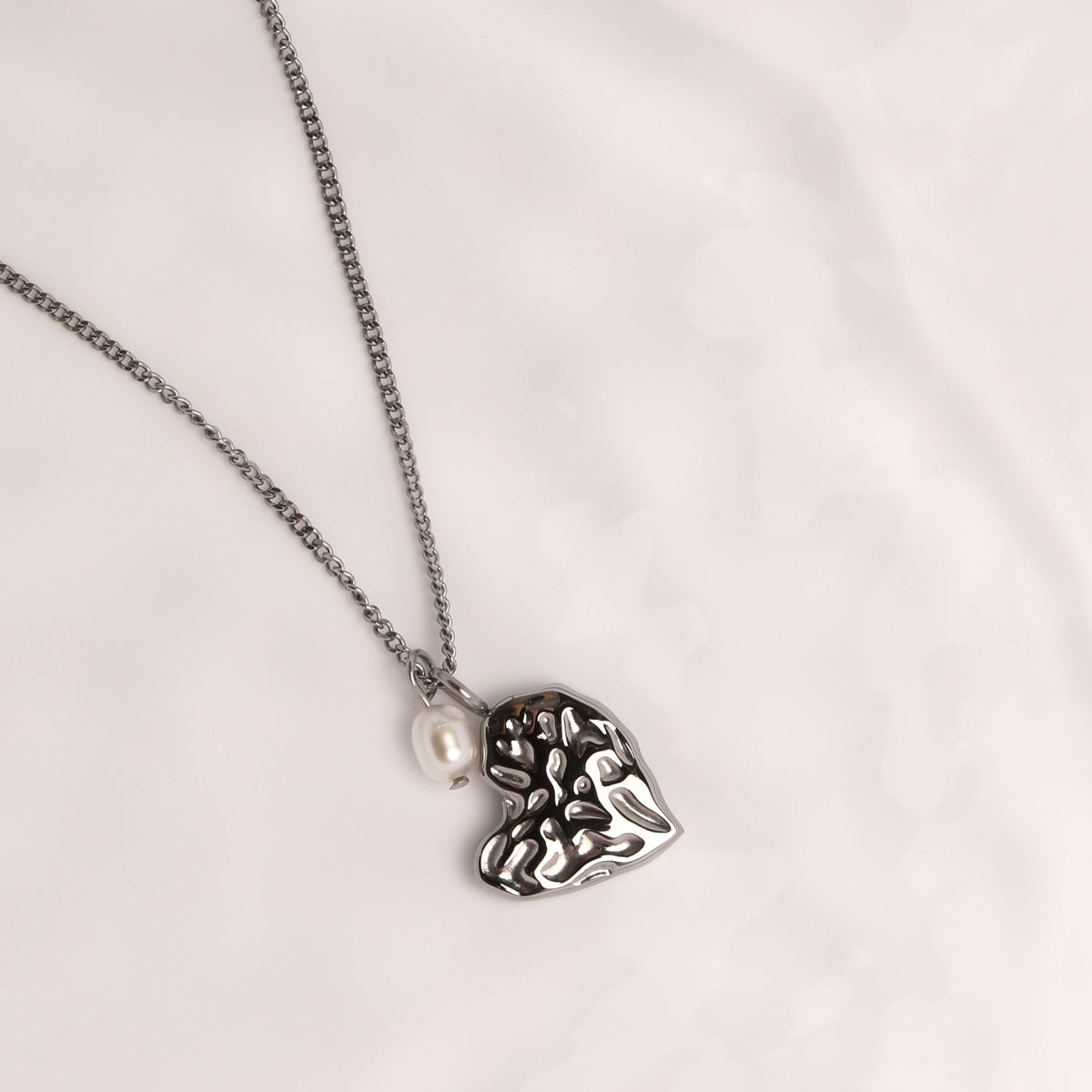 Textured Heart and Pearl Necklace — Valentine