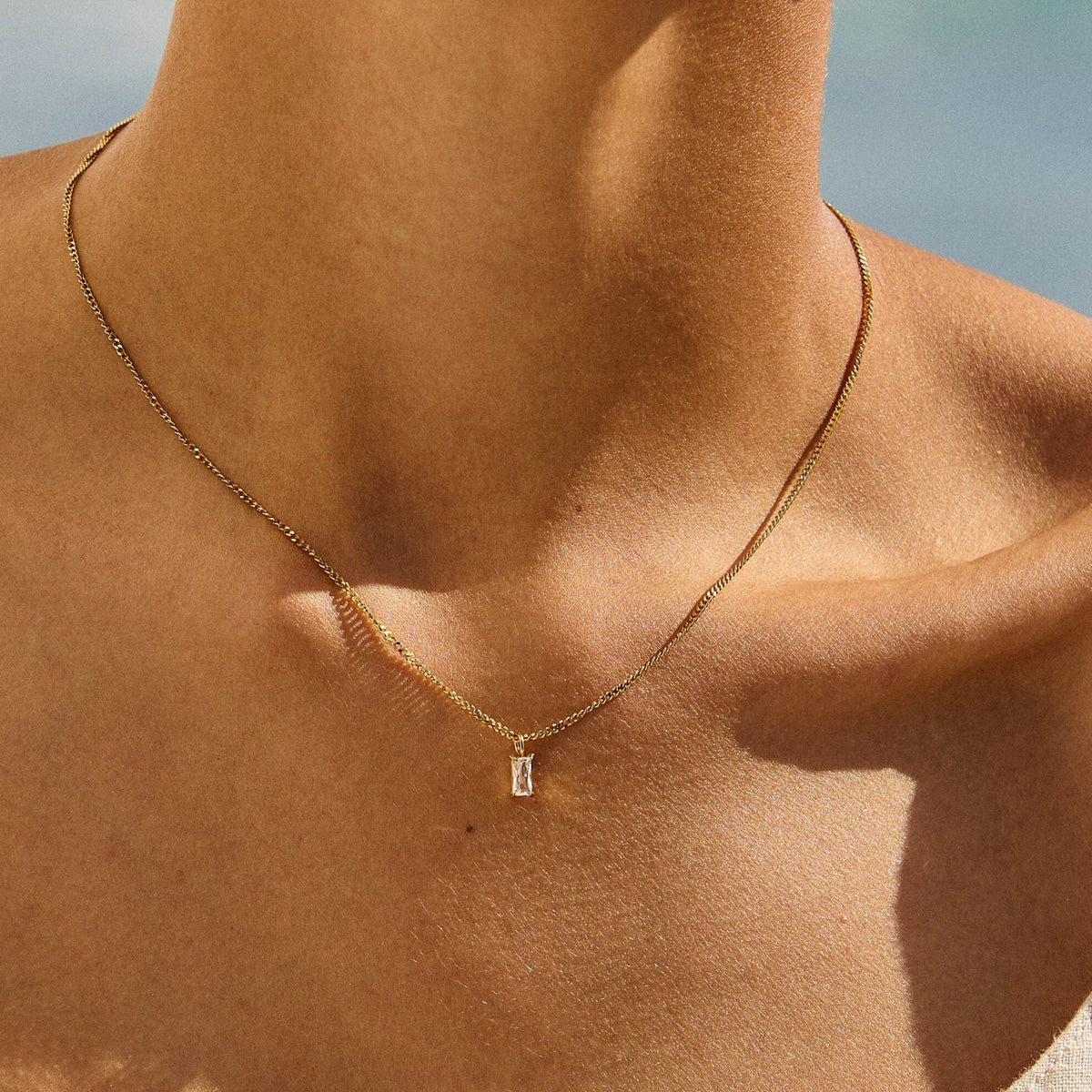 Clear Rectangular Pendant Necklace, 45 cm — Glow