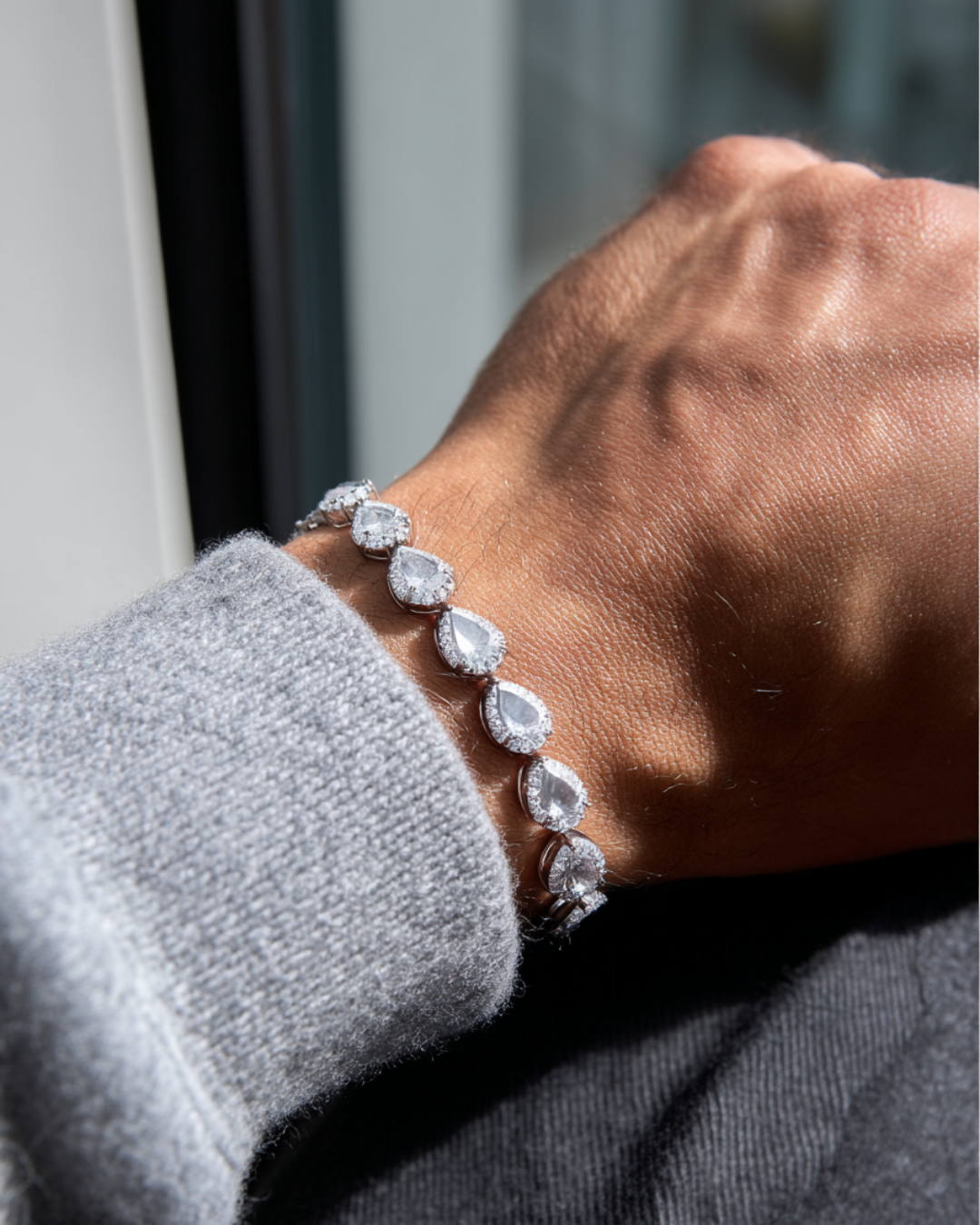 Clear Zirconia Teardrop Bracelet, Silver-Tone