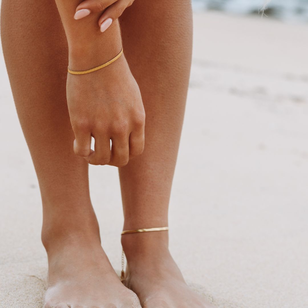 Herringbone Anklet, 4 mm × 22 cm — Kauai