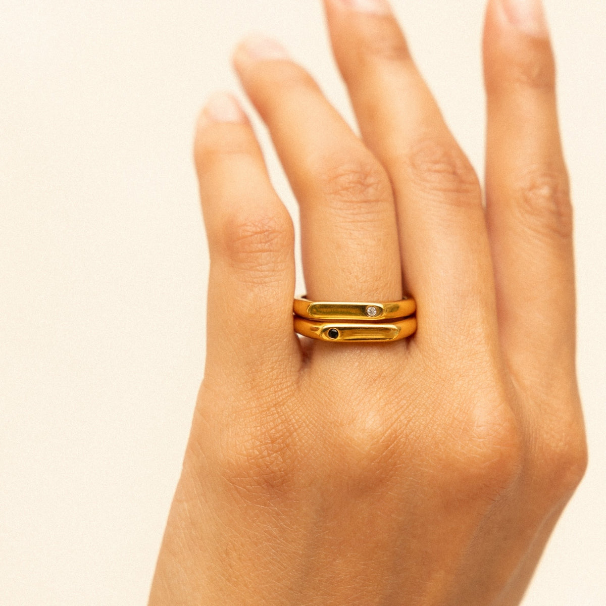 Black and White Zircon Rings Set — Best Friends