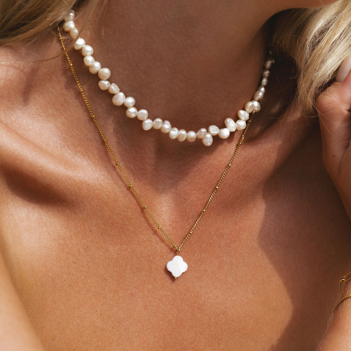 Mother-of-Pearl Quatrefoil Necklace — Positano