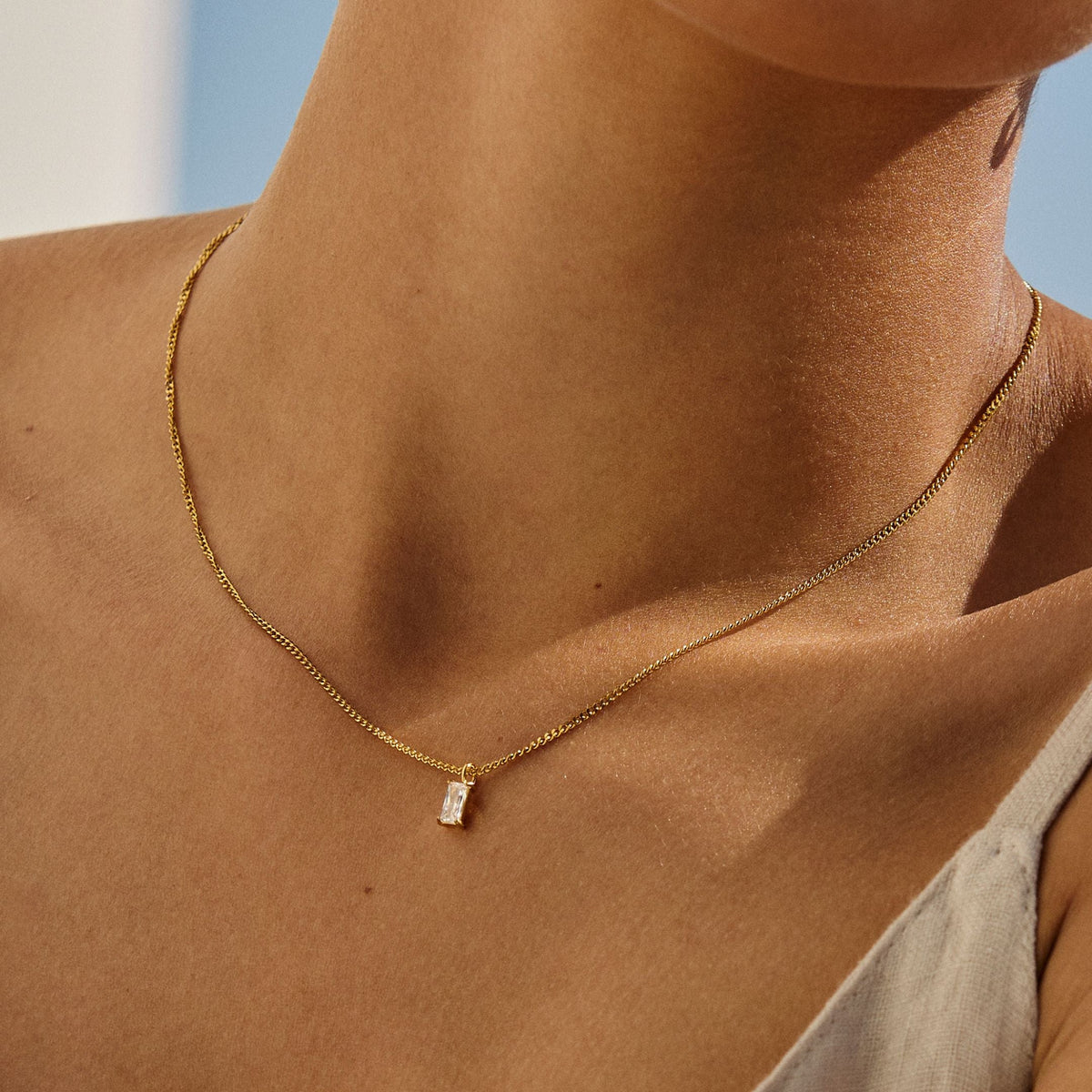 Clear Rectangular Pendant Necklace, 45 cm — Glow