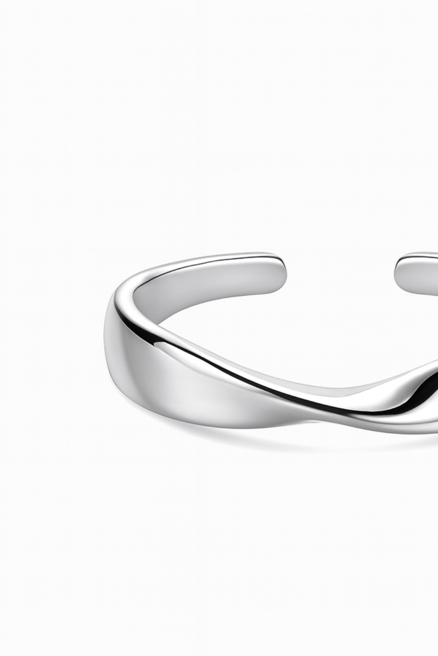 Adjustable Twist Ring, Polished Silver-Tone — Vérité