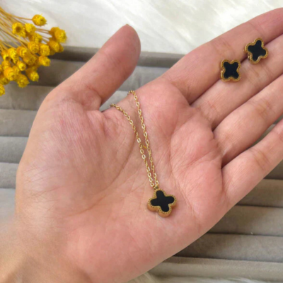 Black Clover Necklace Bracelet Earrings Set