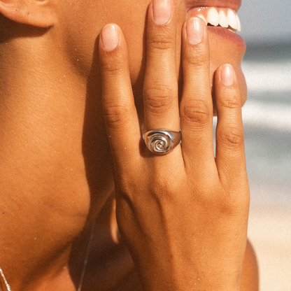 Nautilus Spiral Signet Ring — Calypso