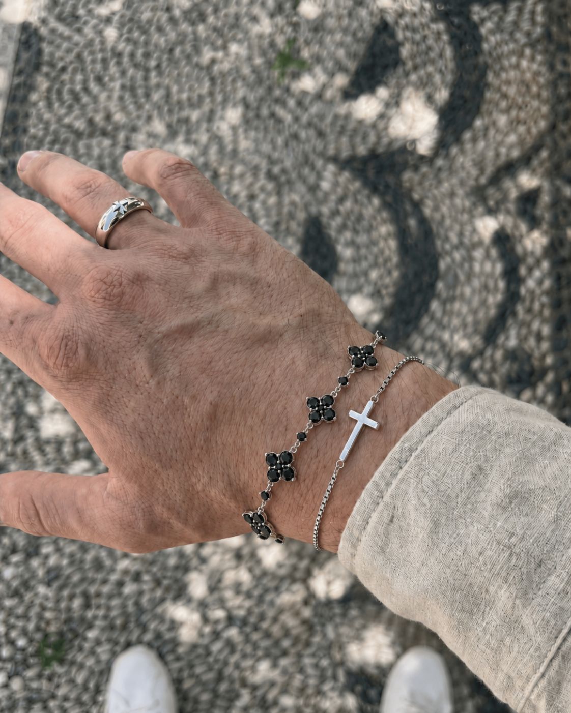 Black Zircon Clover Bracelet, Silver-Plated Copper, Adjustable