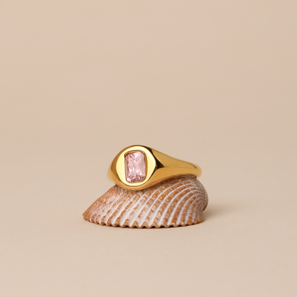 Pink Zircon Signet Ring, 4 × 6 mm — Rosé