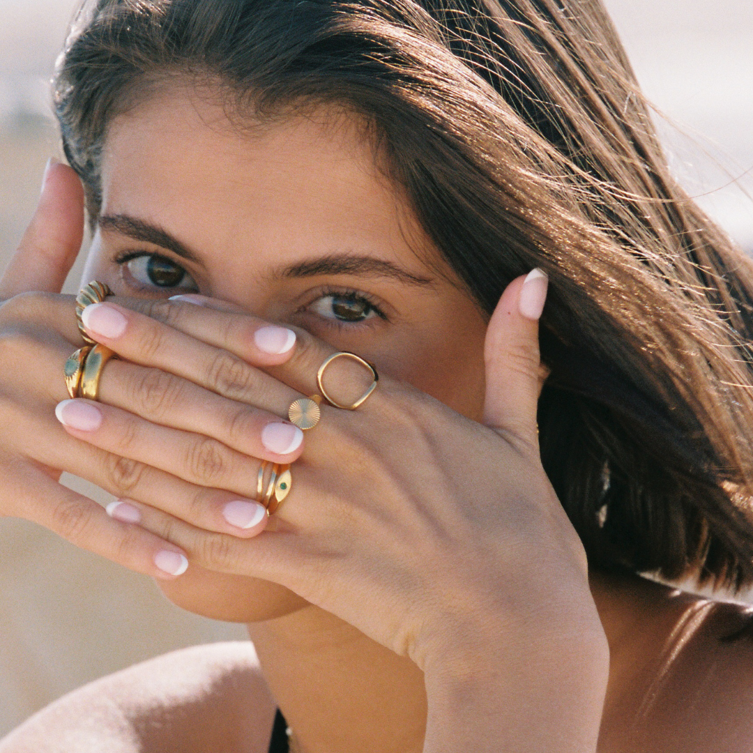 Open Oval Outline Ring — Bahia