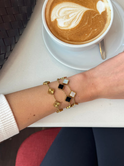 Five Quatrefoil Chain Bracelet — Golden Clover
