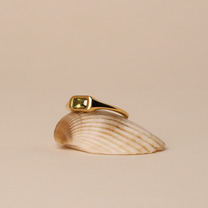 Green Rectangular Zircon Ring — Laguna