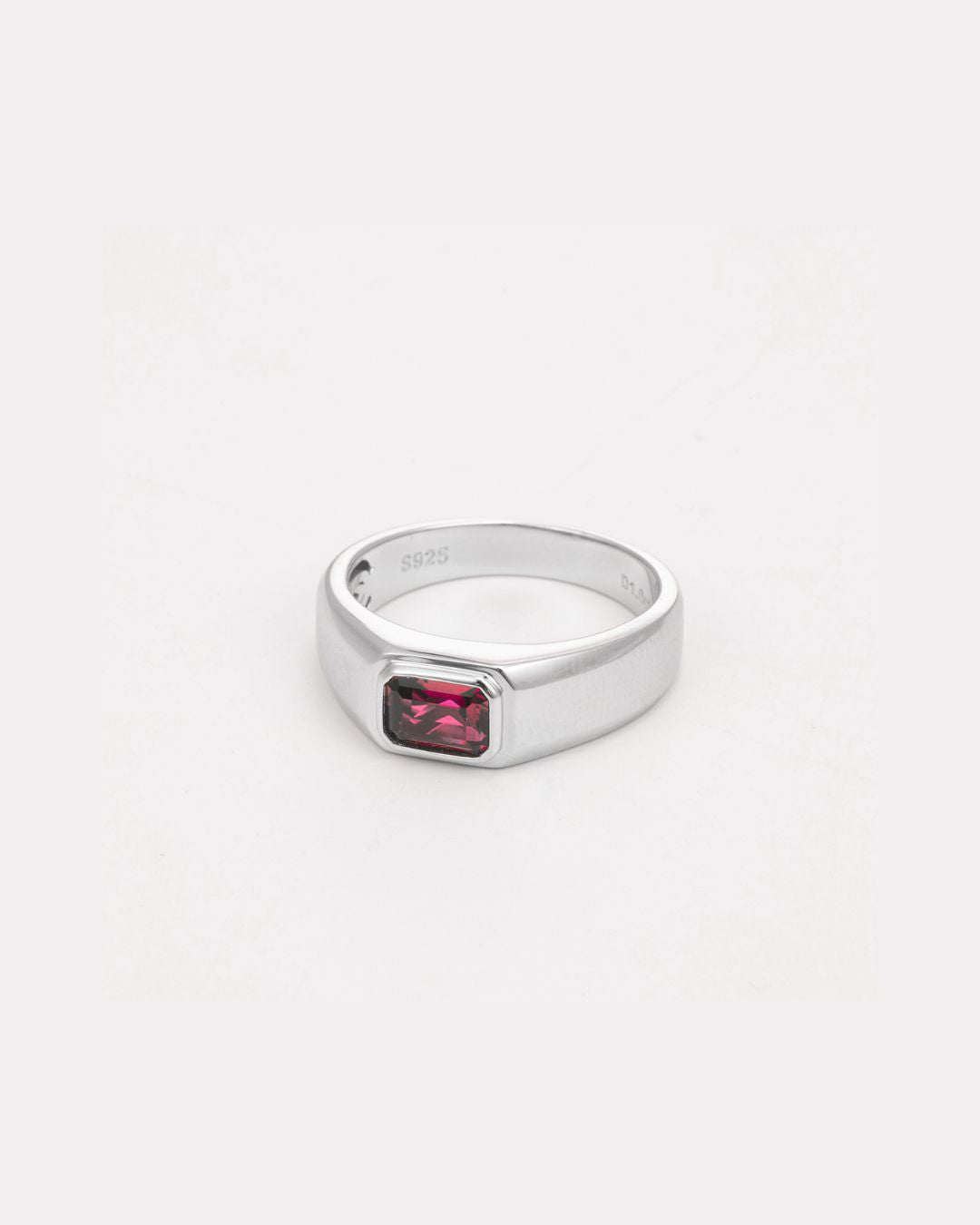 Men’s 1 Carat Lab-Grown Ruby Signet Ring in 925 Sterling Silver