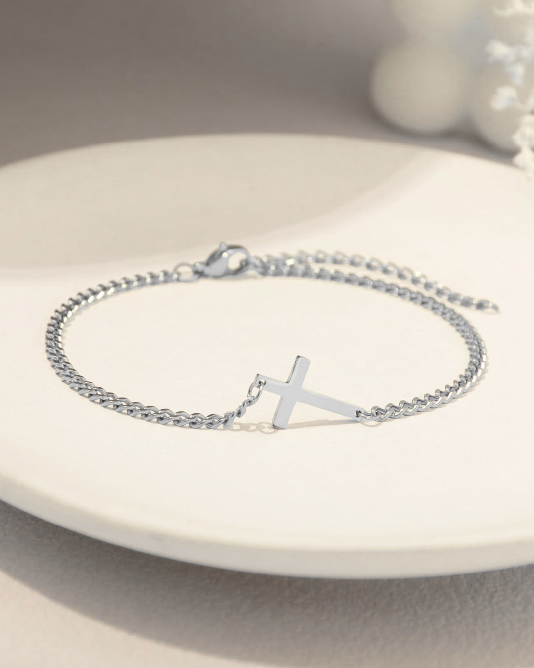 Men’s Cuban Chain Cross Bracelet, 3 mm, Platinum-Plated Steel