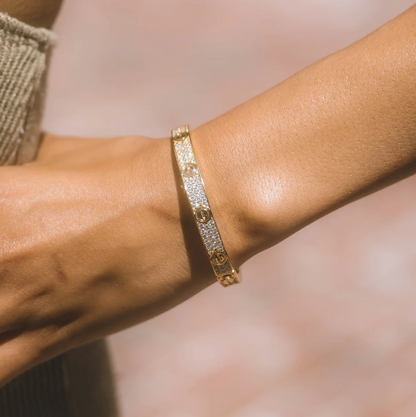 Clear Screw Detail Bangle — Eternita Deluxe