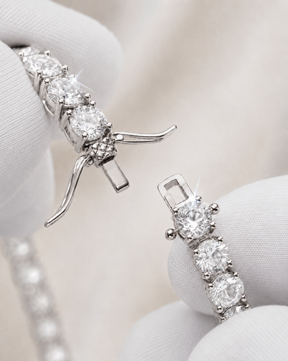 Clear Zircon Tennis Bracelet, 4 mm, Silver-Plated