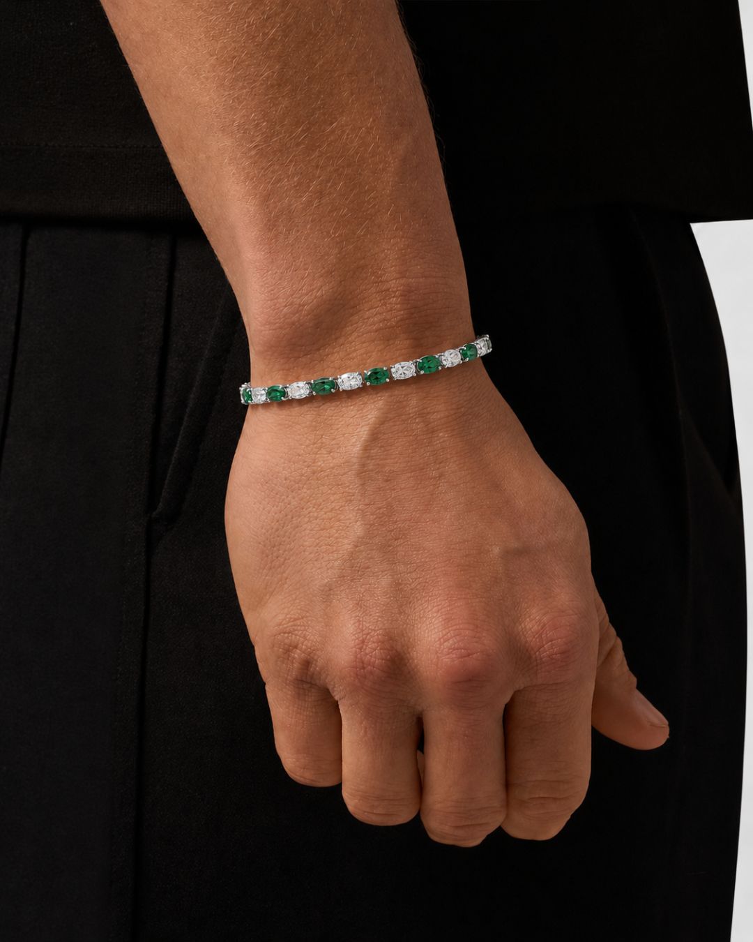 Green and Clear Oval Zirconia Bracelet, Adjustable — Zafiro