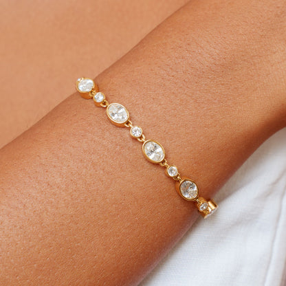 Bezel Set Zircon Station Bracelet — Aura