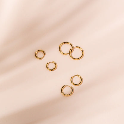 Classic Plain Hoop Earrings, 14–21 mm