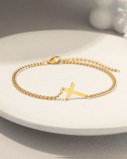 Men’s Cuban Chain Cross Bracelet, 3 mm, 14K Gold-Plated Steel
