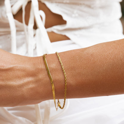 Herringbone and Rope Layered Bracelet — Ios