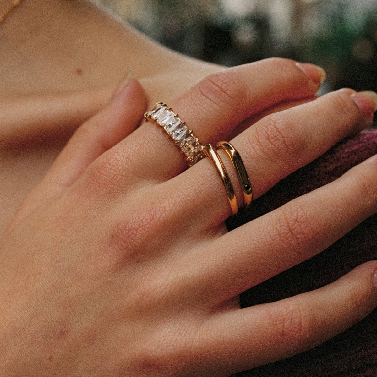 Black and White Zircon Rings Set — Best Friends