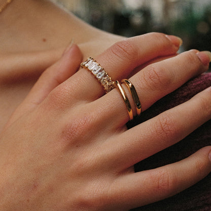 Black and White Zircon Rings Set — Best Friends