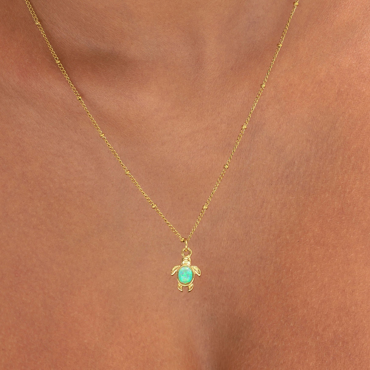 Simulated Opal Turtle Necklace, 45 cm