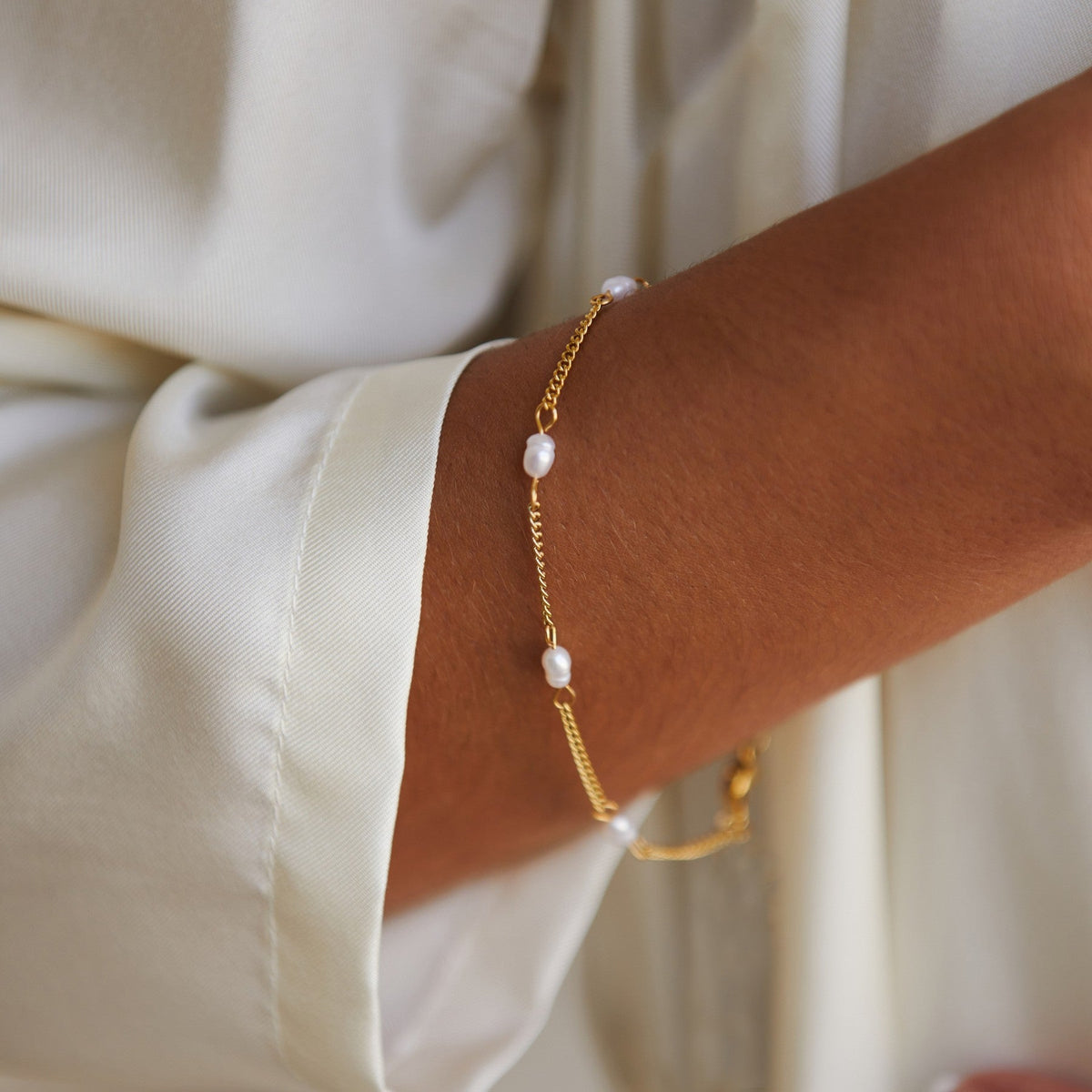 Freshwater Pearl Station Bracelet, 16 cm — Lovina