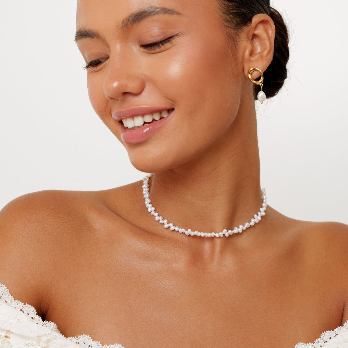 Freshwater Pearl Choker Necklace — Dolce