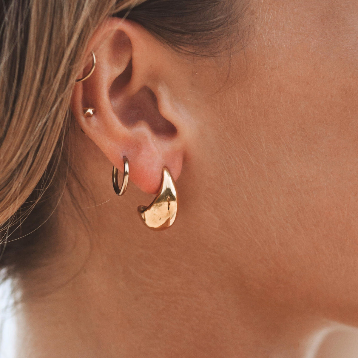 Sculpted Teardrop Hoop Earrings, Gold-Tone
