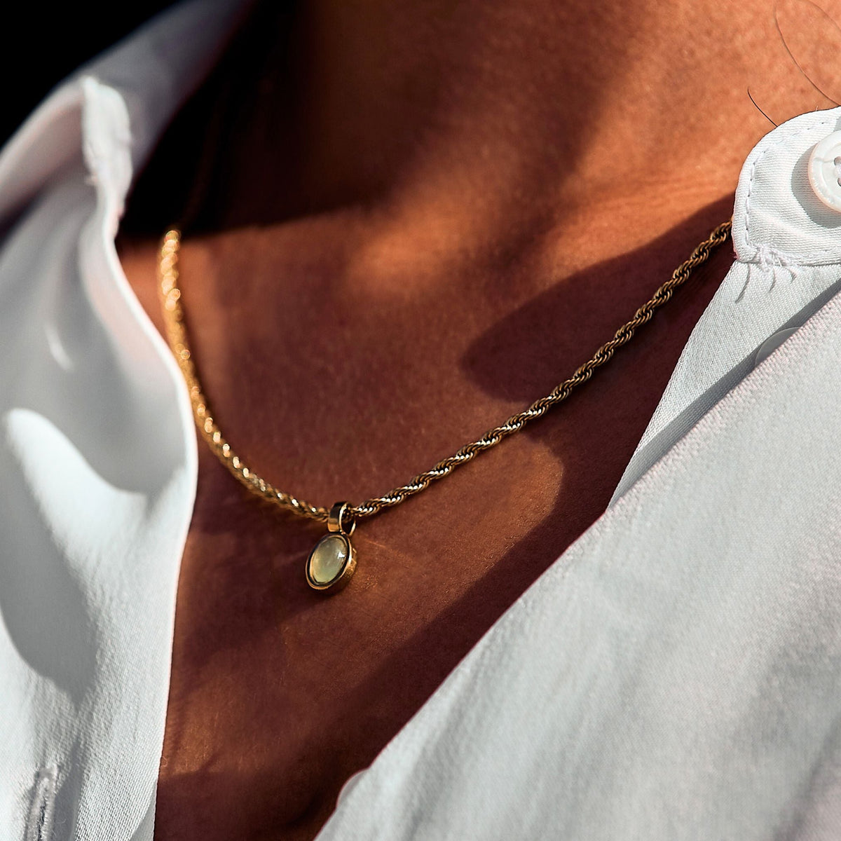 Oval Aventurine Rope Necklace — Venetia