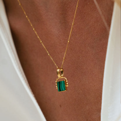 Green Malachite Pendant Necklace, 45 cm